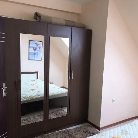 Apartment Ganz Real Estate 3